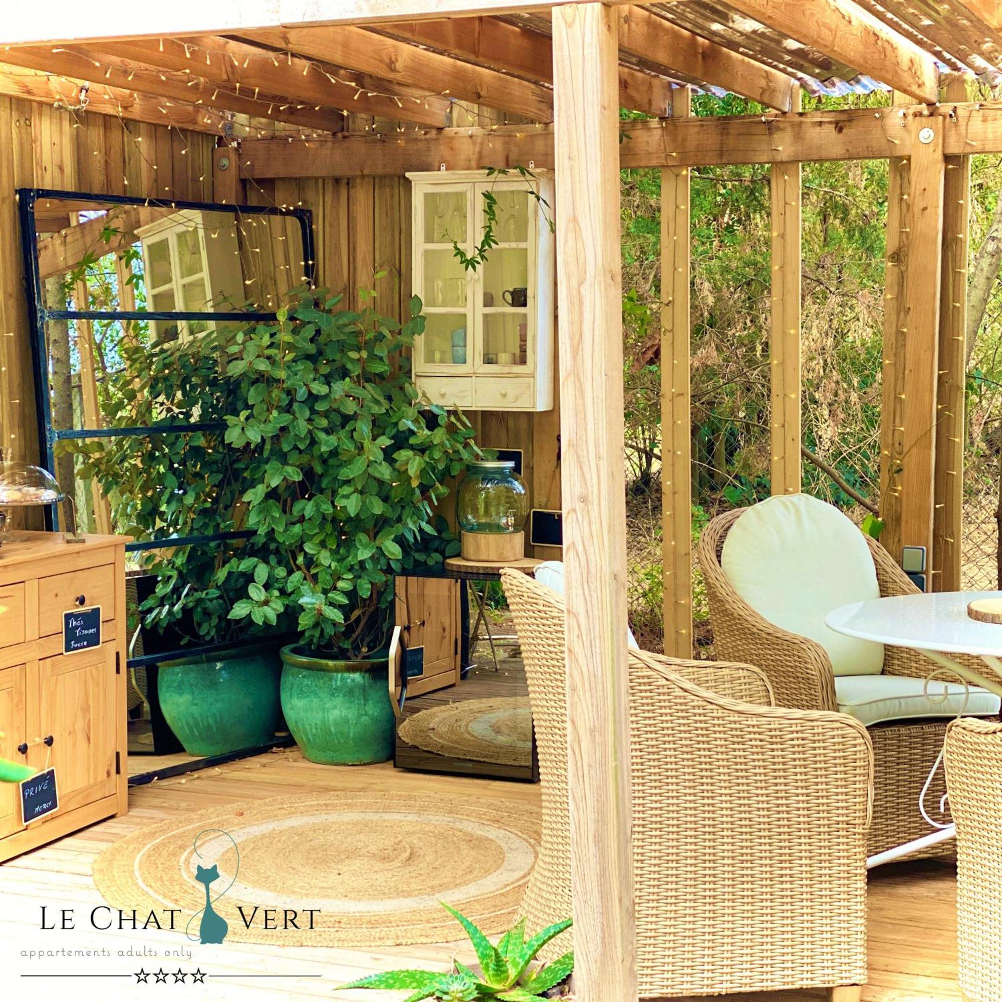 Le Chat Vert - Appartements Adults Only Saint-André Exterior foto